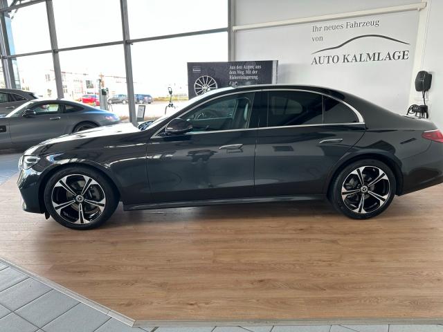Mercedes-Benz E 200 AVANTGARDE+DISTRONIC+RFK+AGILITYCONTROLLED