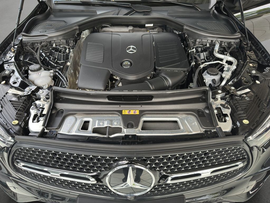 Fahrzeugabbildung Mercedes-Benz GLC 200 4MATIC AMG*Night*Navi*KeyLess*PDC*RFK
