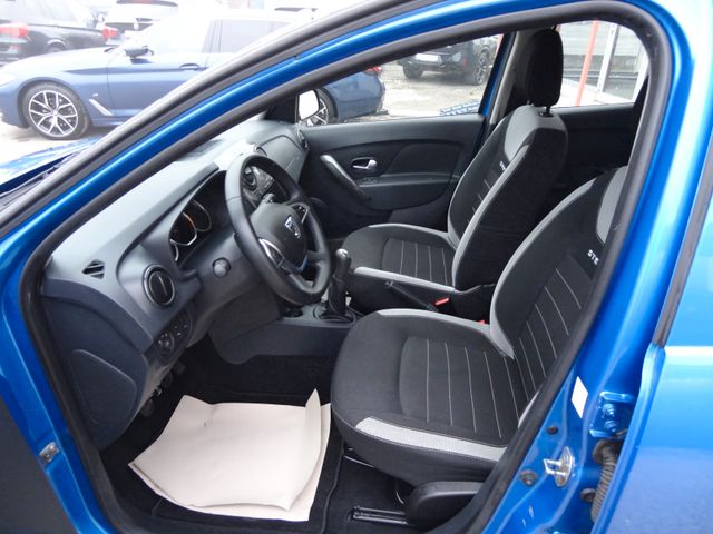 Fahrzeugabbildung Dacia Sandero II Stepway Prestige/1.Hd/Navi/PDC/87TKM/