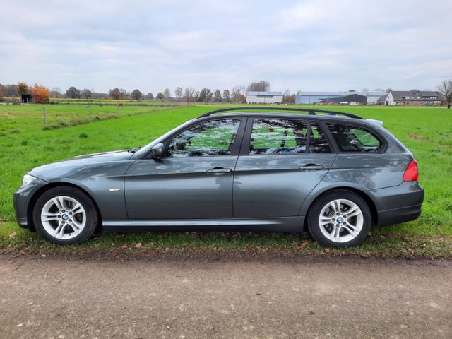 BMW 318d touring -