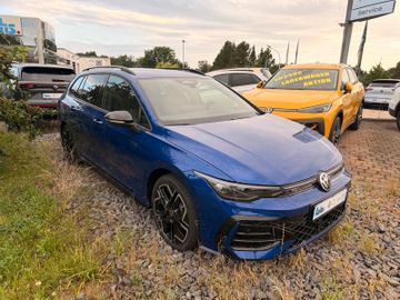 Volkswagen Golf Variant 1.5 eTSI 150PS R-Line, MATRIX, AHK