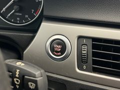 BMW 318i/ NUR 34.000KM/ RENTNER/ AUTOM./ KEYLESS/ BMW 318i/ NUR 34.000KM/ RENTNER/ AUTOM./ KEYLESS/