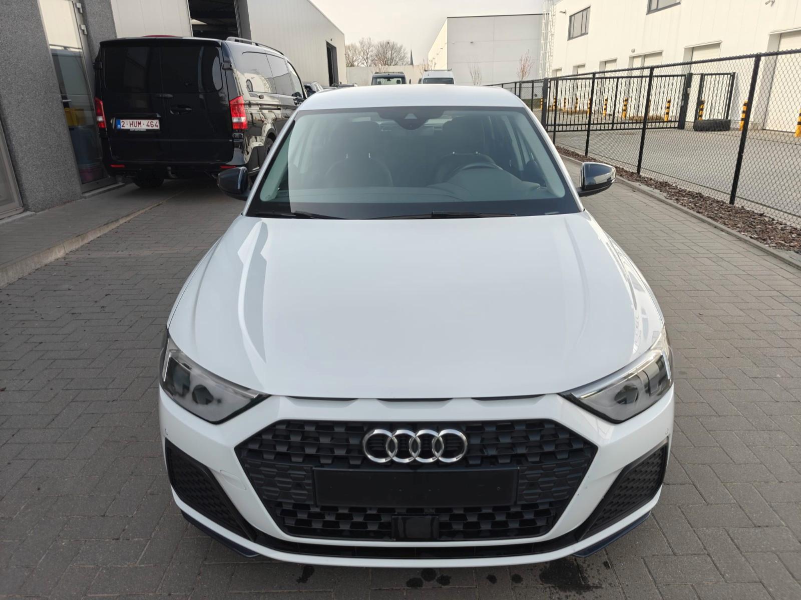 Audi A1 1.0 TSI 110PS S-TRONIC