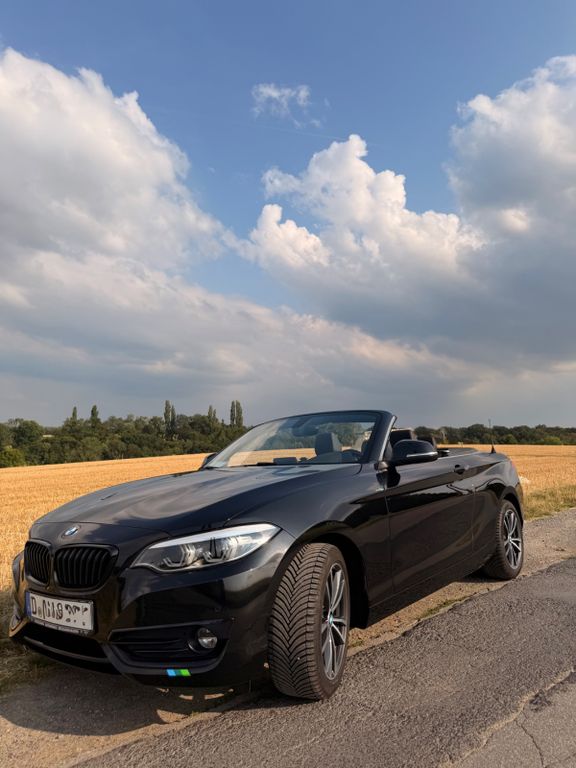 Image of BMW 220