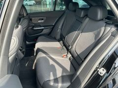 Fahrzeugabbildung Mercedes-Benz C 220d T Avantgarde AHK MBUX LED ACC Kamera 1.Hd