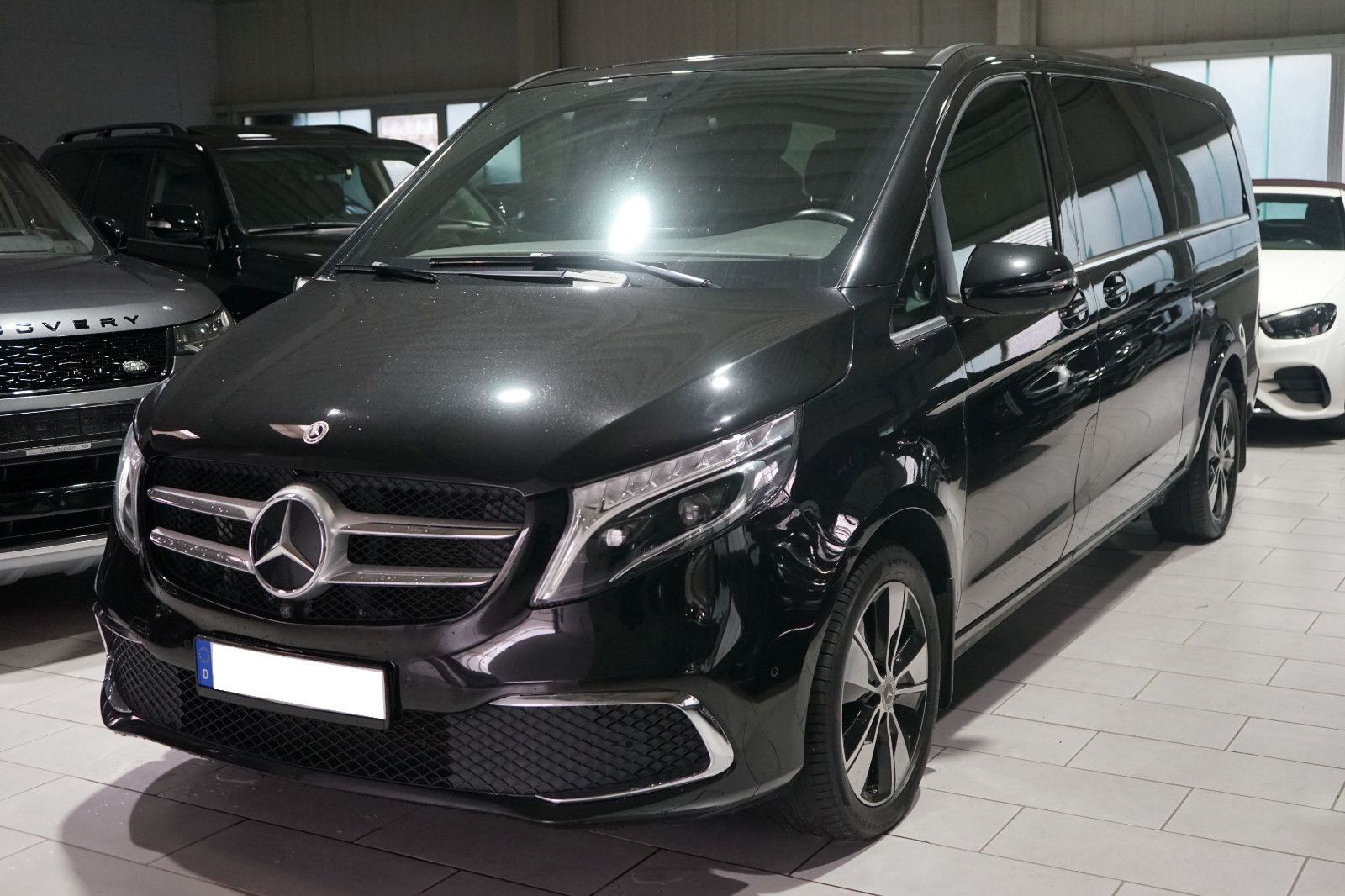 MERCEDES-BENZ V 250 EXTRALANG*AVANTGARDE*8SITZ*2xKLIMA* 360°