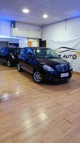 Lancia Ypsilon 1.3 MJT 75 CV Platino - Lancia Ypsilon aus 2009