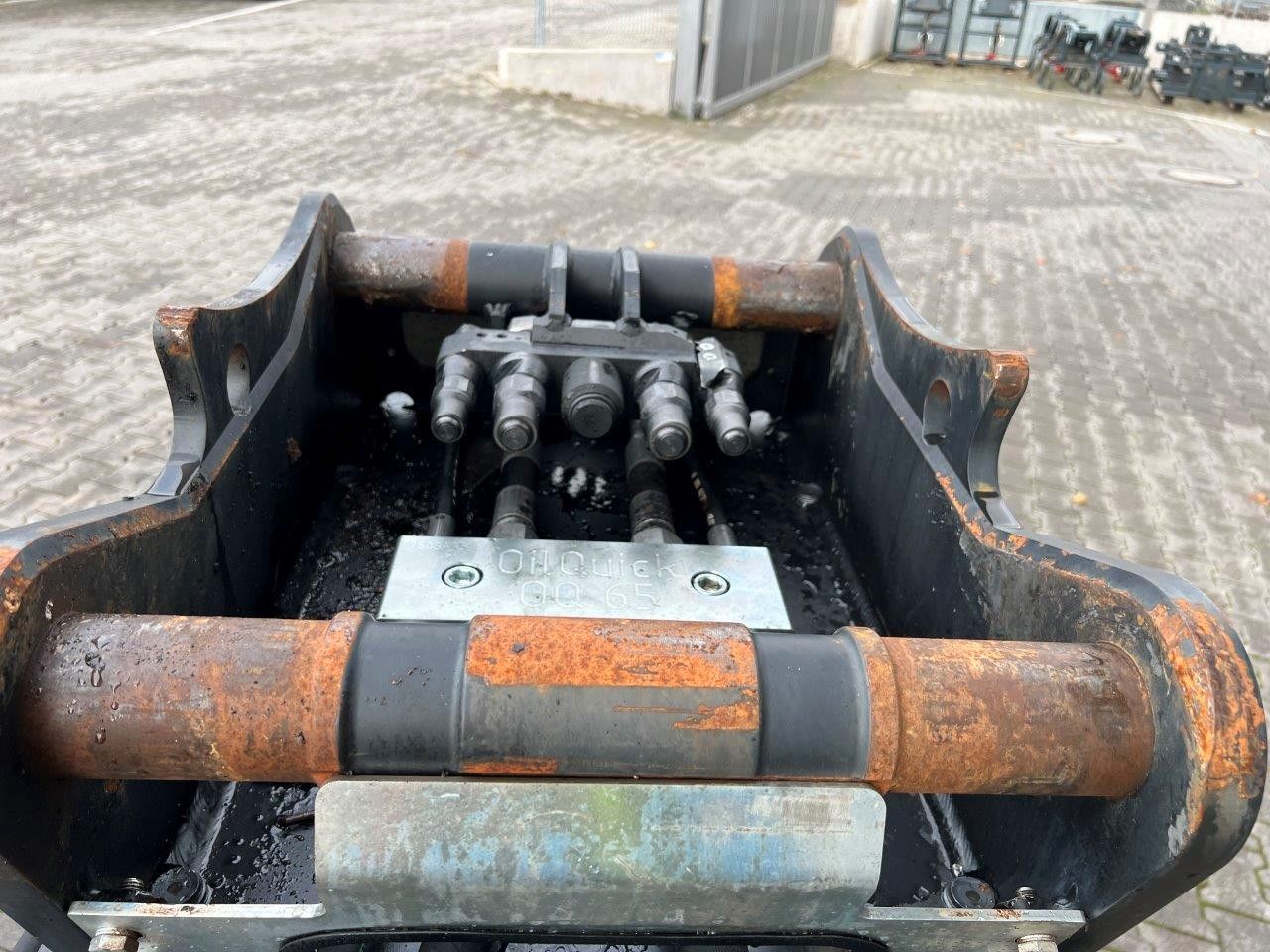 Fahrzeugabbildung Andere Kinshofer D20H-P-100 Abbruchgreifer / OQ65  2021