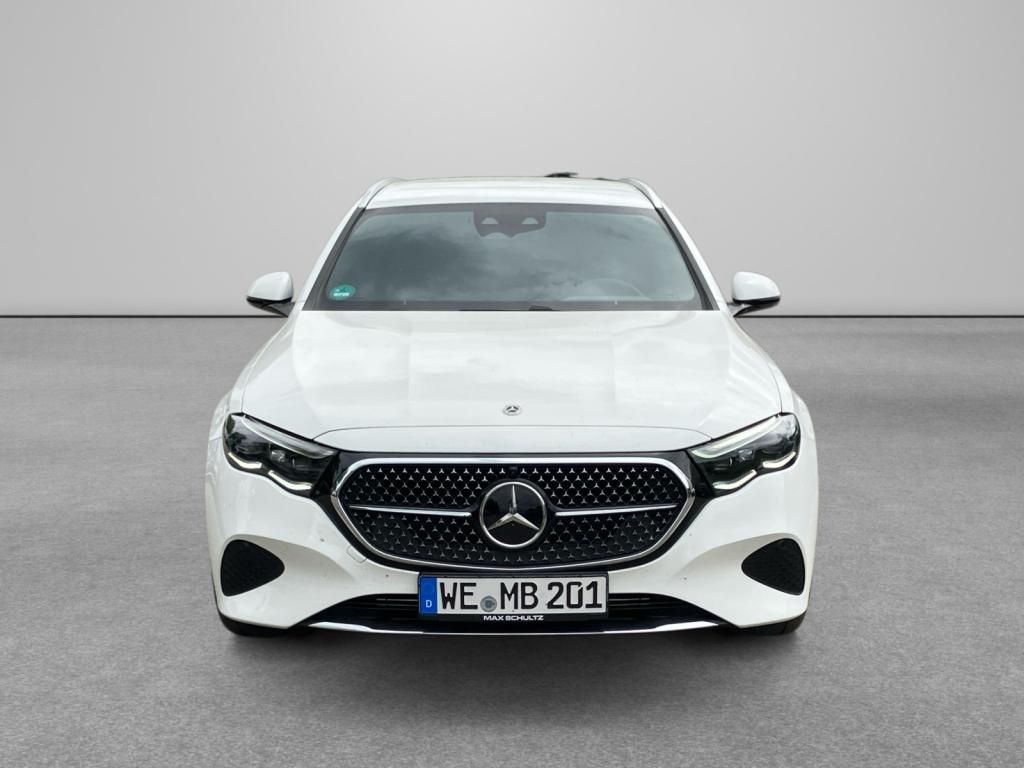 Fahrzeugabbildung Mercedes-Benz E 200 4M T Standhzg*AHK*Distronic*Digital-Light*