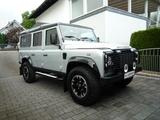 Land Rover Defender 110/FACELIFT-M./KLIMA/LED/AHK/LMR/2.HD - gebrauchte Land Rover Defender aus dem Jahr 2016