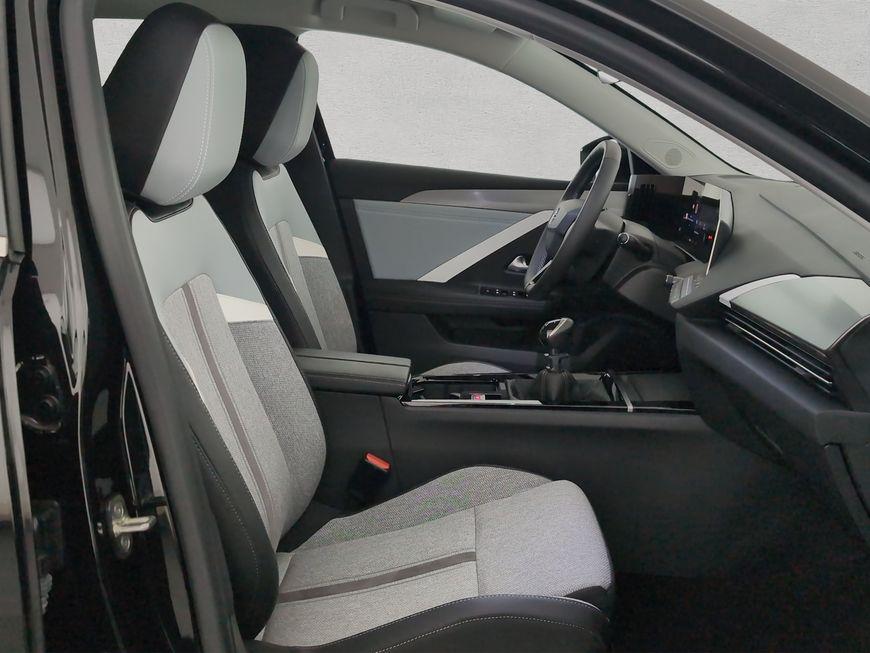 Opel Astra 1.2 Turbo Elegance NAVI+LED+SHZ+PDC