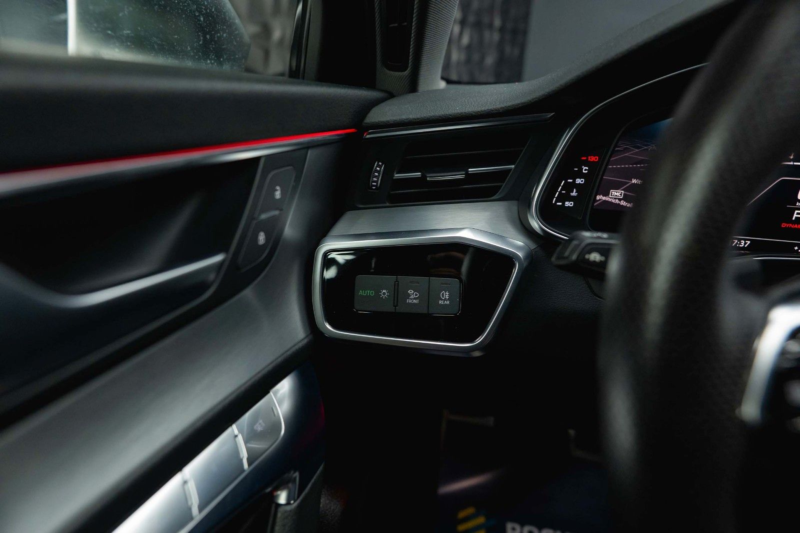 Fahrzeugabbildung Audi A6 55 TFSI quattro S-Line Plus *ACC*Pano*LED*DAB