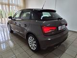 Audi A1 Sportback 1.4 TFSI design Xenon Telefon 16" - Audi A1: Braun