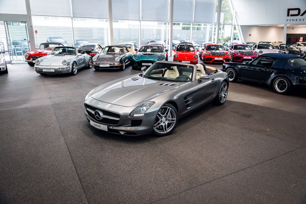 Mercedes-Benz SLS AMG