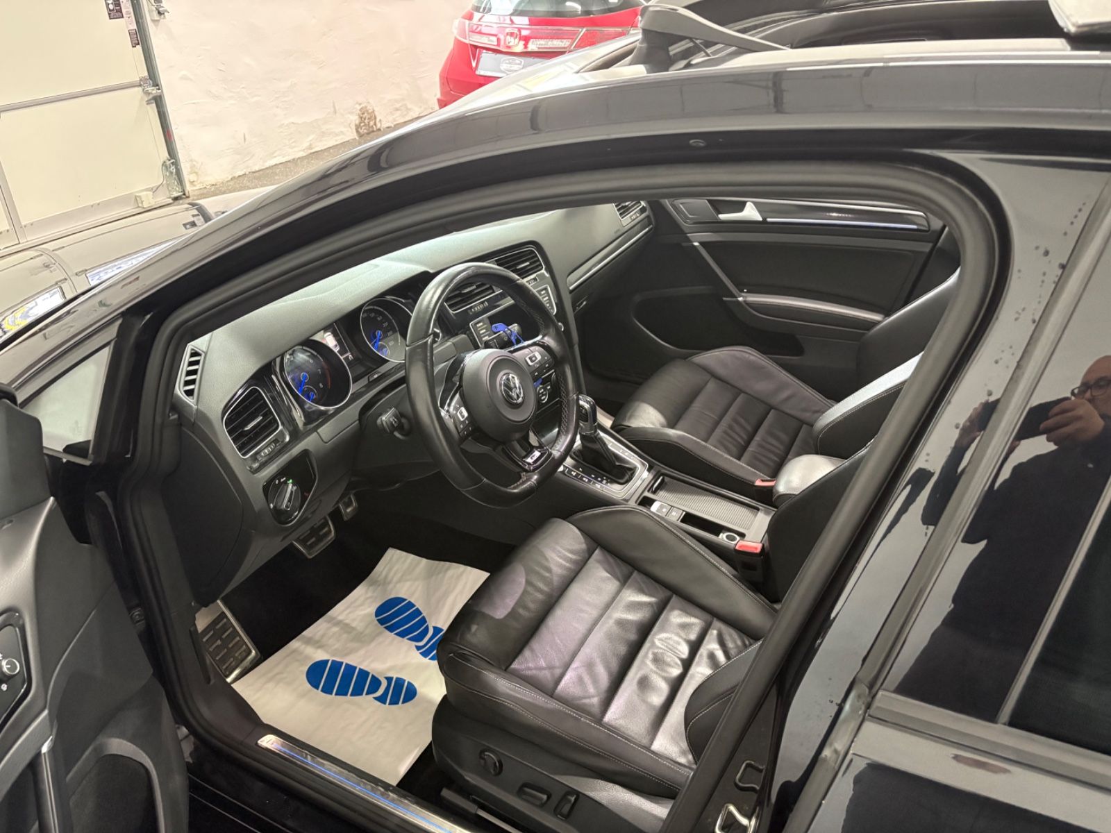 Volkswagen Golf DSG 4M.  -R- / Pano/Leder/Keyless/Vollausst foto 9