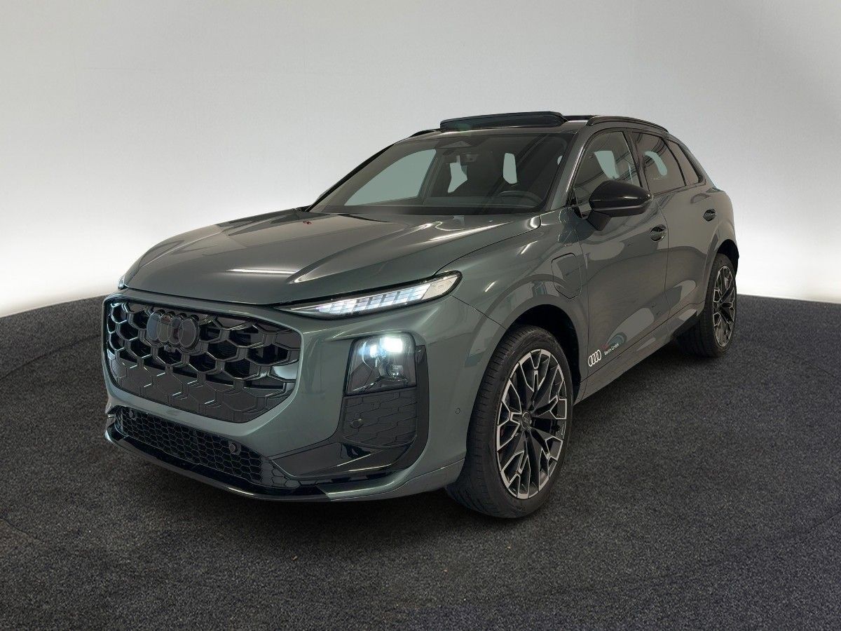 Audi Q3 SUV e-hybrid S tronic foto 3