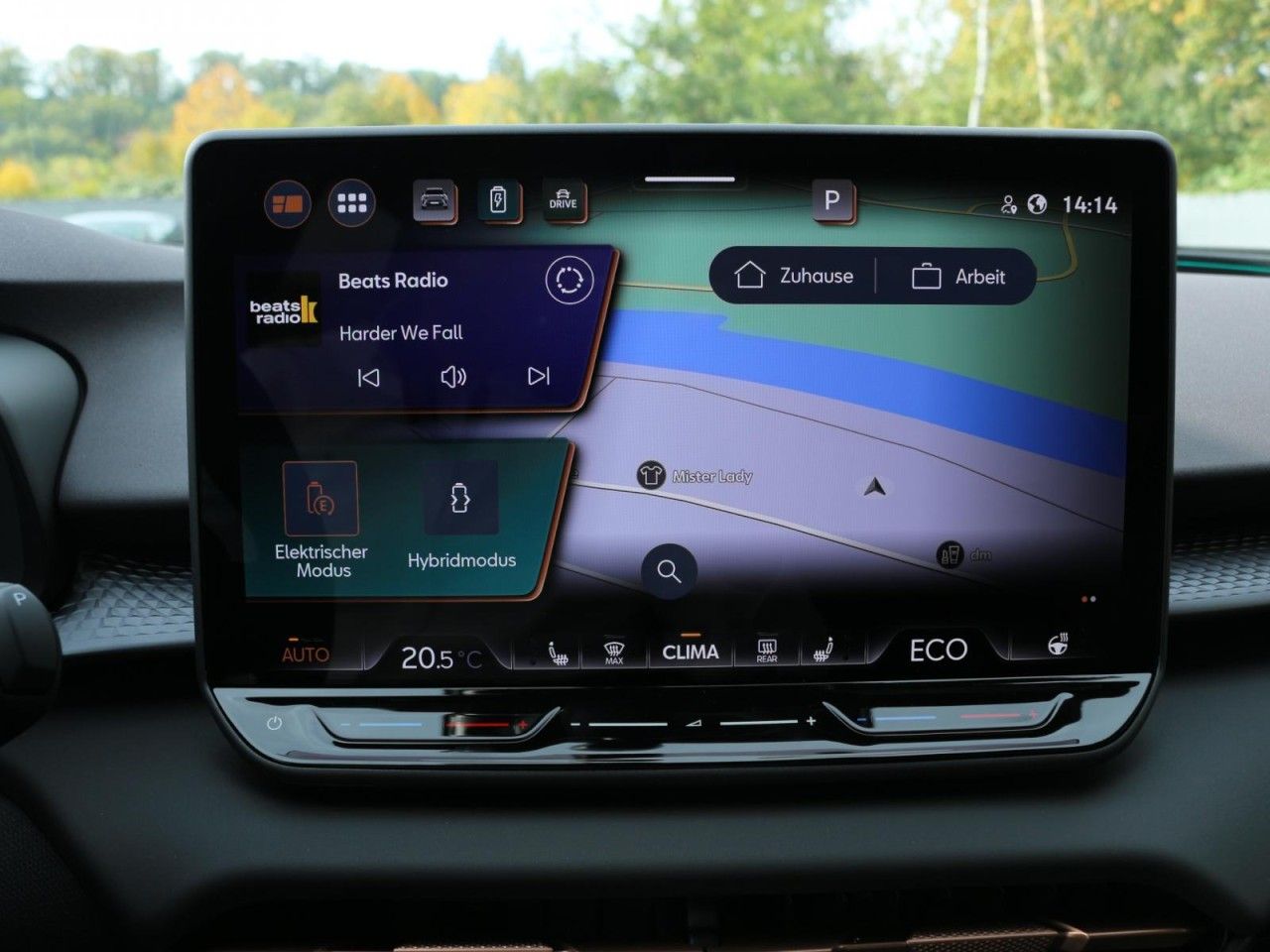 Fahrzeugabbildung CUPRA Terramar VZ 1.5 e-Hybrid DSG