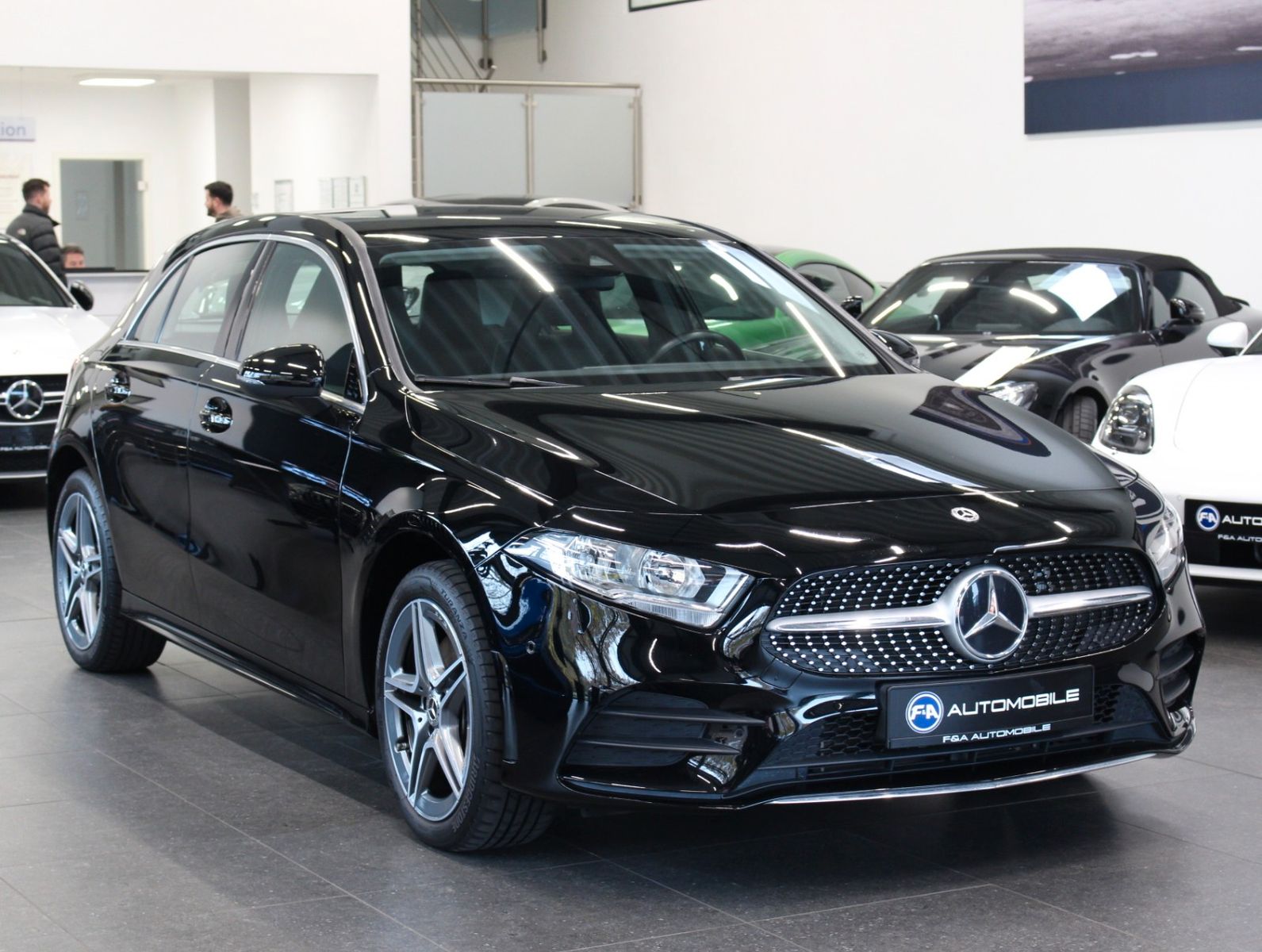 Fahrzeugabbildung Mercedes-Benz A 250 e AMG Line MWST*CarPlay*TOP