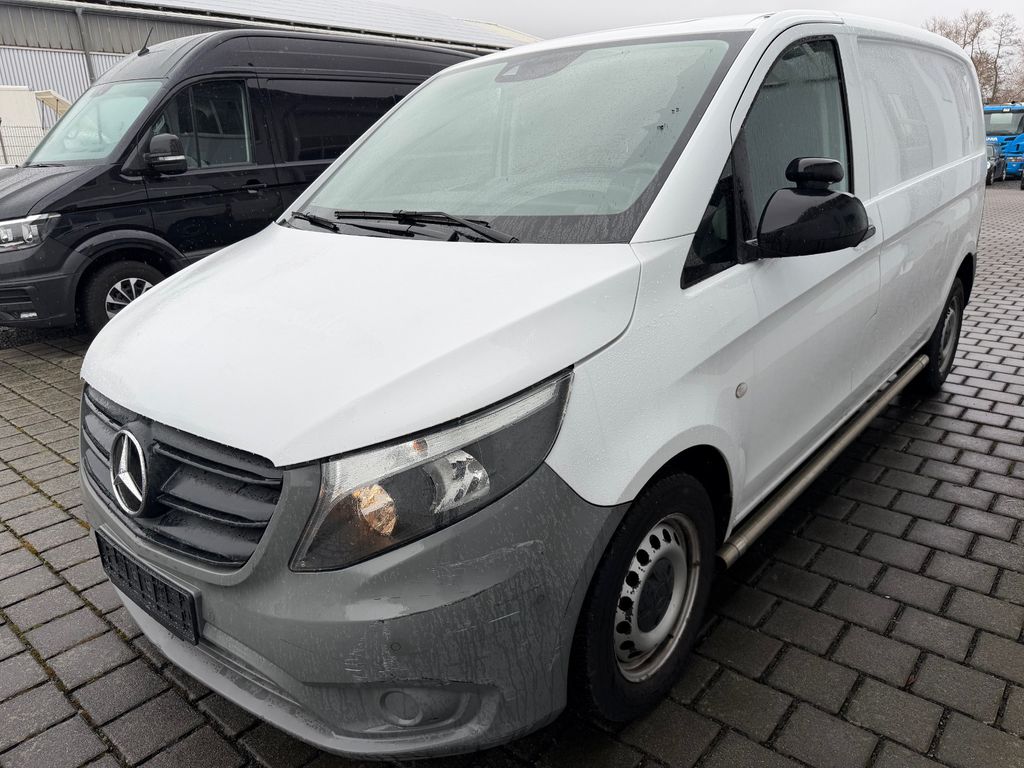 Image of Mercedes-Benz Vito