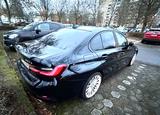 BMW 330e Advantage Automatik Advantage - BMW 330 in Hamburg