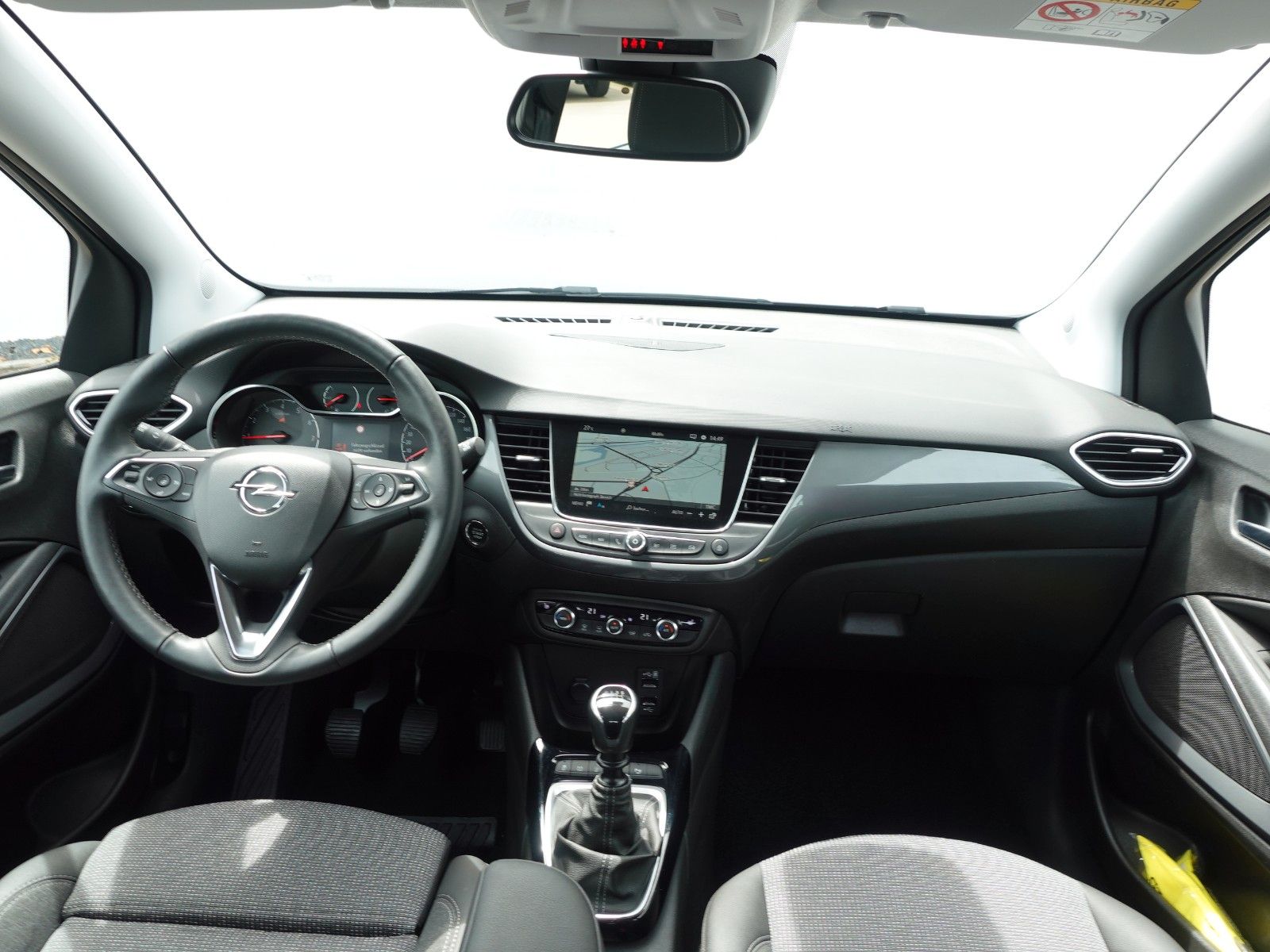 Fahrzeugabbildung Opel Crossland Elegance 1.2T,Navi,Kamera,Sitzhz,Allw.