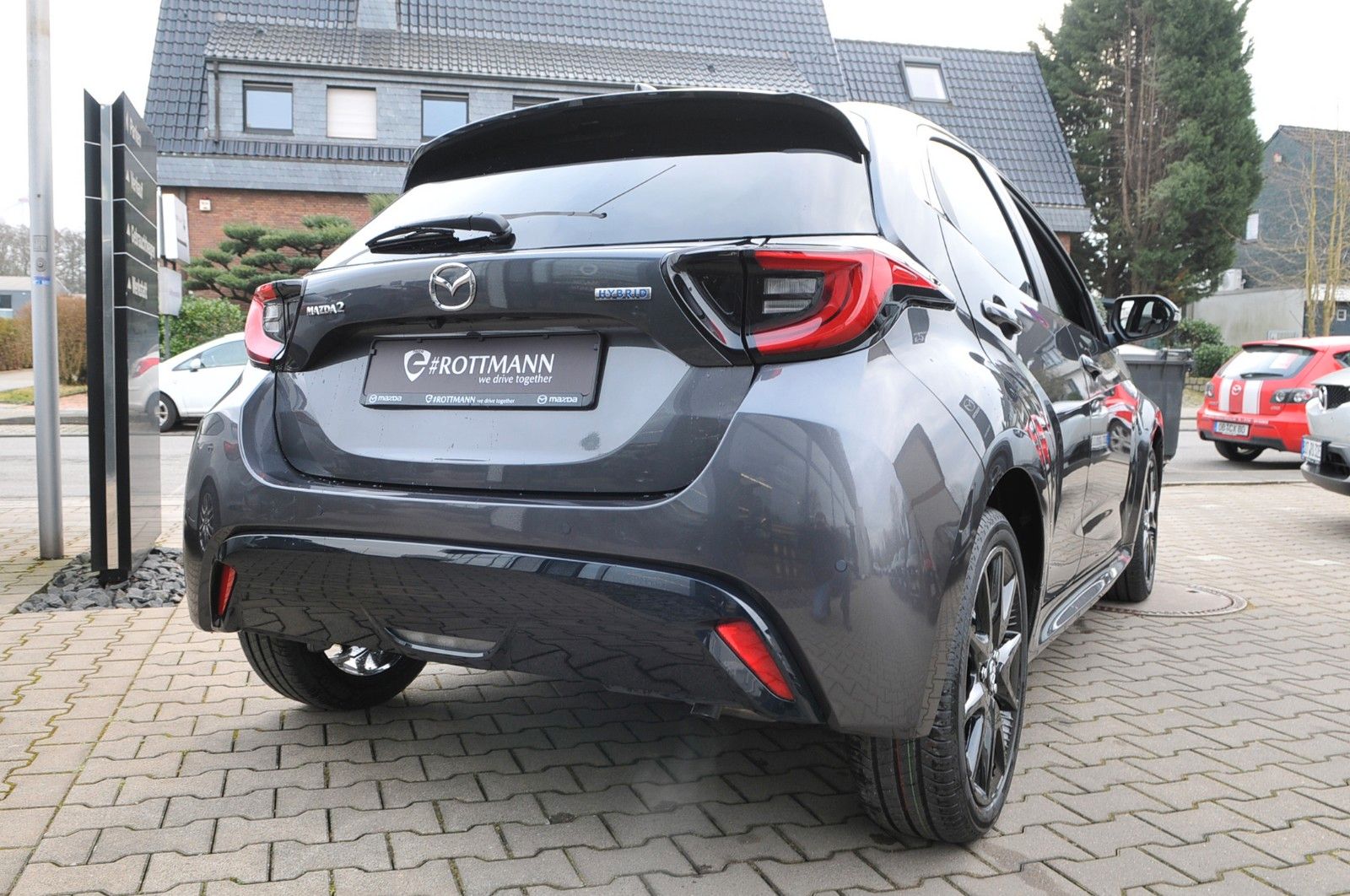 Mazda 2 Hybrid - Bild 3