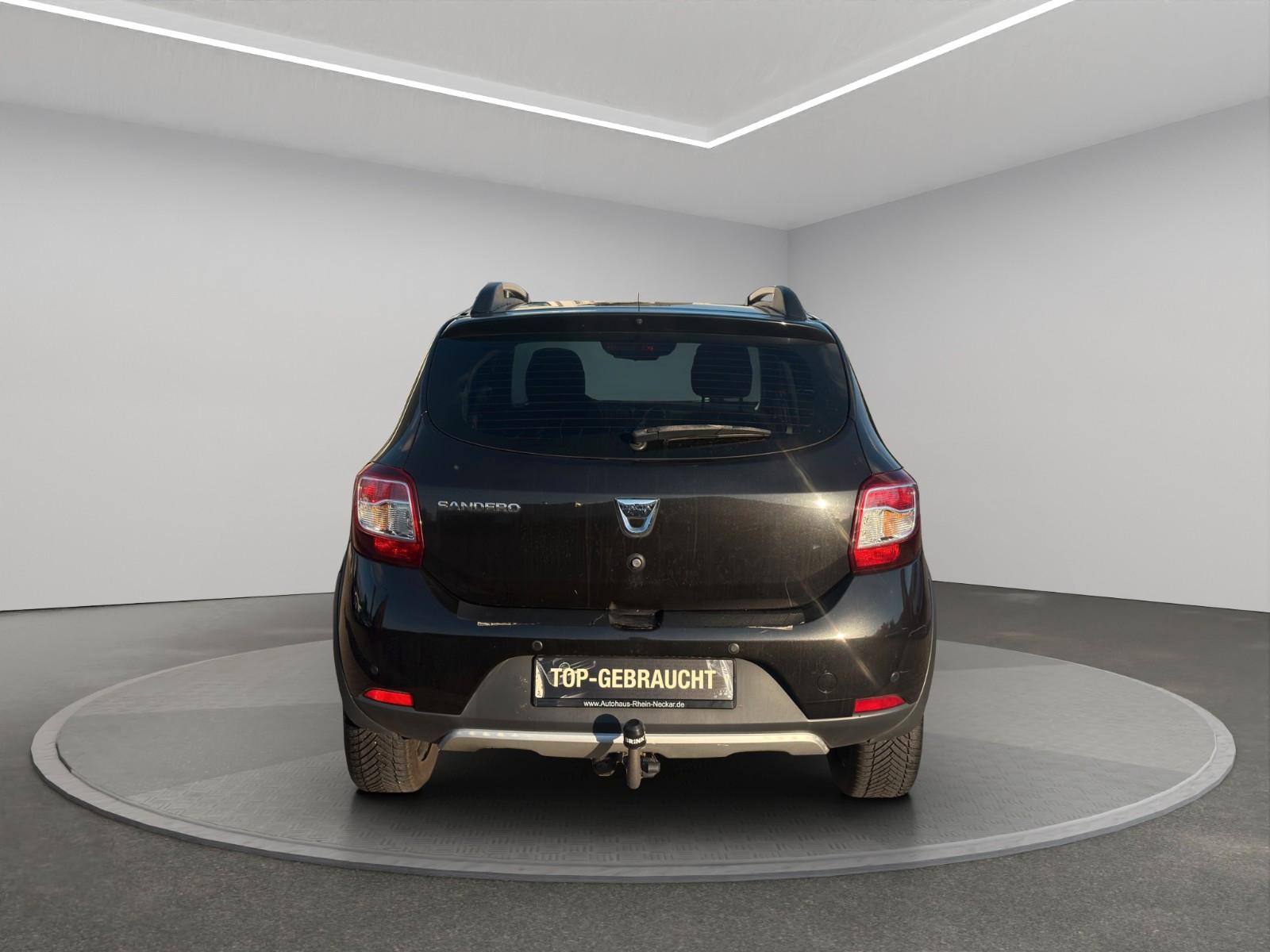 Dacia Sandero 2015 — photo 8