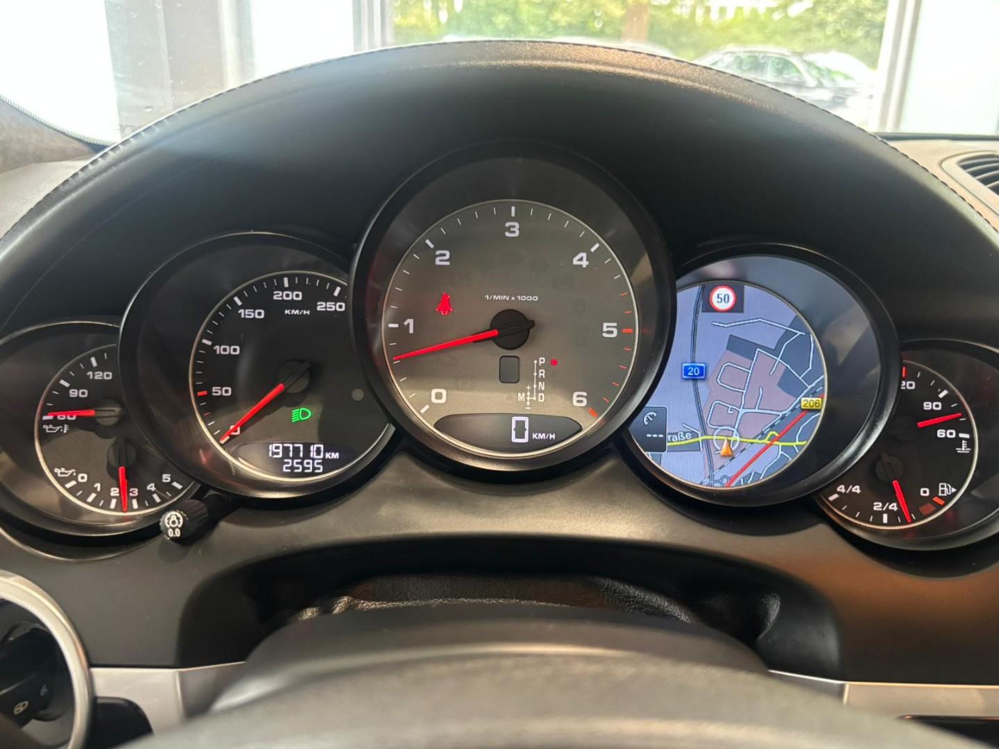 Porsche Cayenne S Diesel*AHK*Standheizung
