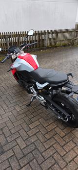 BMW F900R Hockenheim Silber metallic - BMW R 90 S