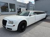 Chrysler 300C Stretchlimousine Stretch Limo Limousine - mit Benzin-Antrieb: Limousine, Stretch