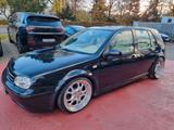 Volkswagen Golf IV Lim. Special Umbau - Volkswagen Golf: Umbau