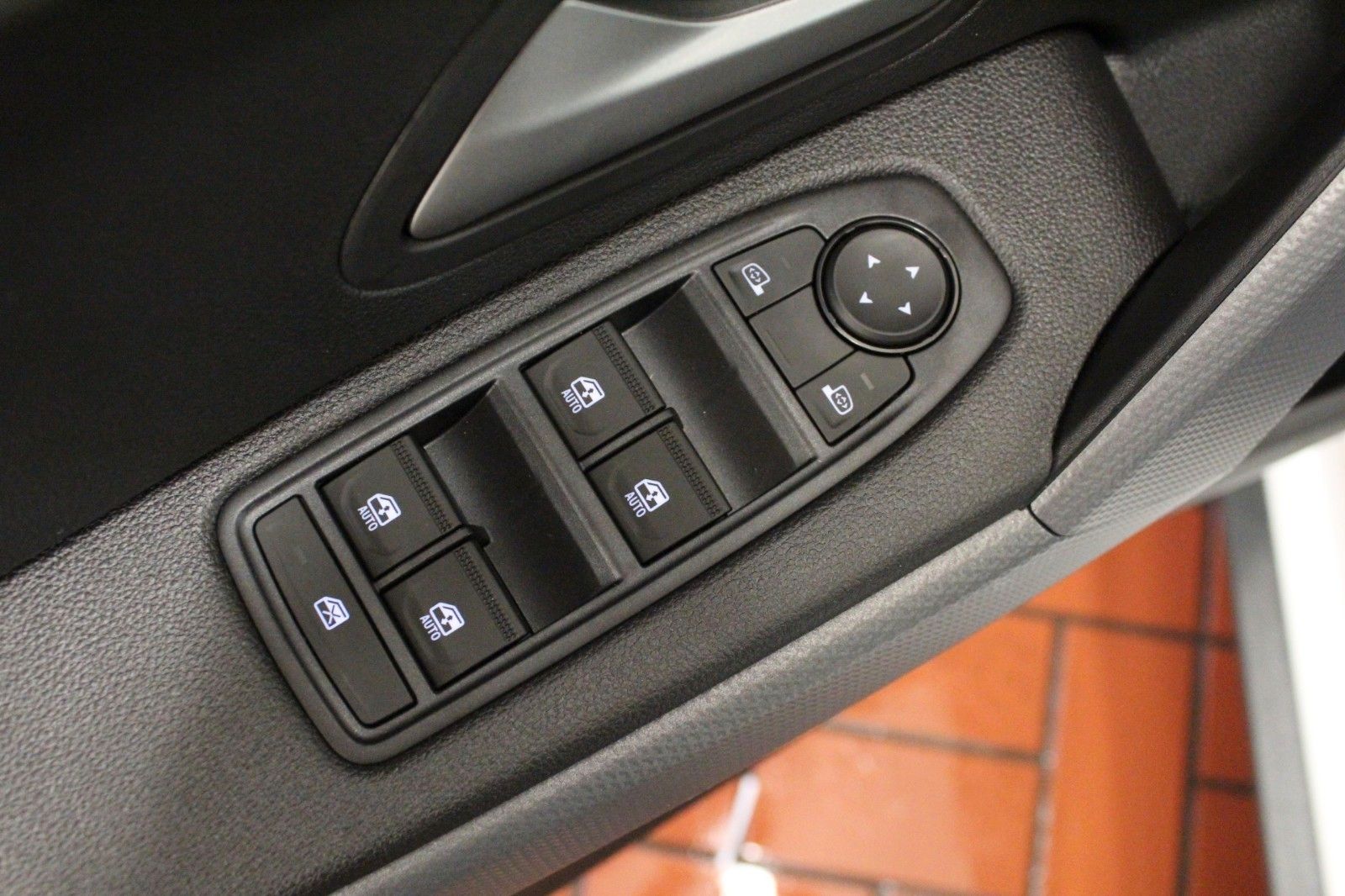 Fahrzeugabbildung Dacia Duster mild hybrid 140 Expression*Winterp.*MY 26