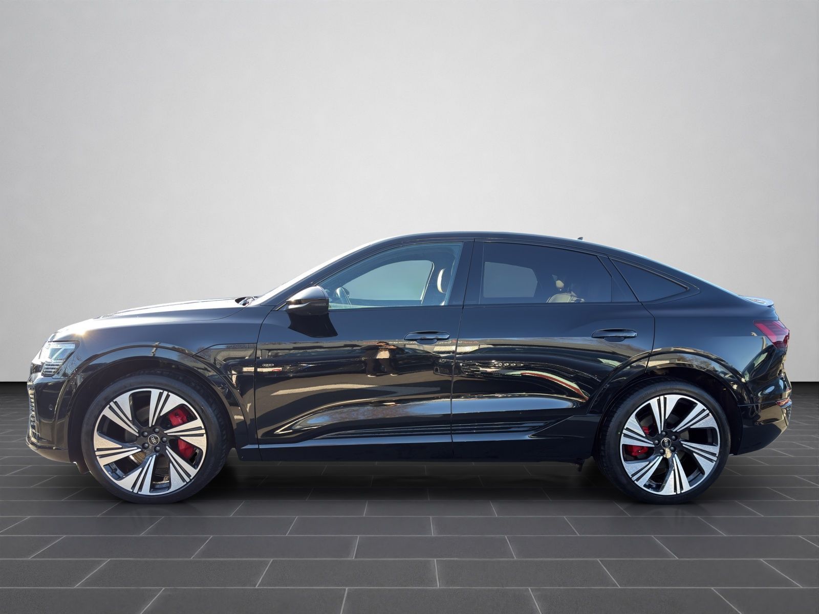 Audi Q8 e-tron - Bild 8