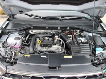 Volkswagen T-Roc Move KLIMA LED NAVI ALU