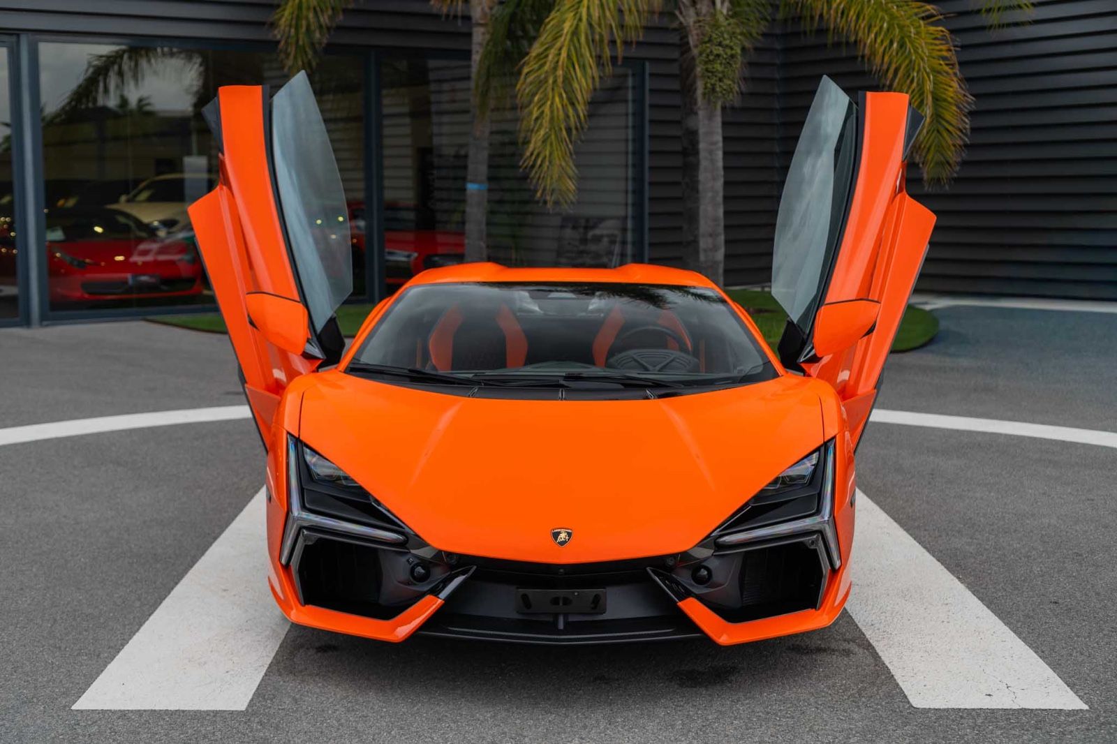 Lamborghini Revuelto 6.5 V12 HPEV imagem 2