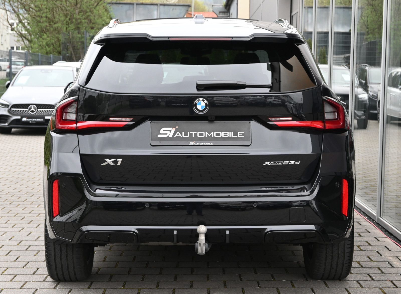 Fahrzeugabbildung BMW X1 xDr.23d M SPORT °ACC°AHK°HARMAN°HUD°MEMO°PANO