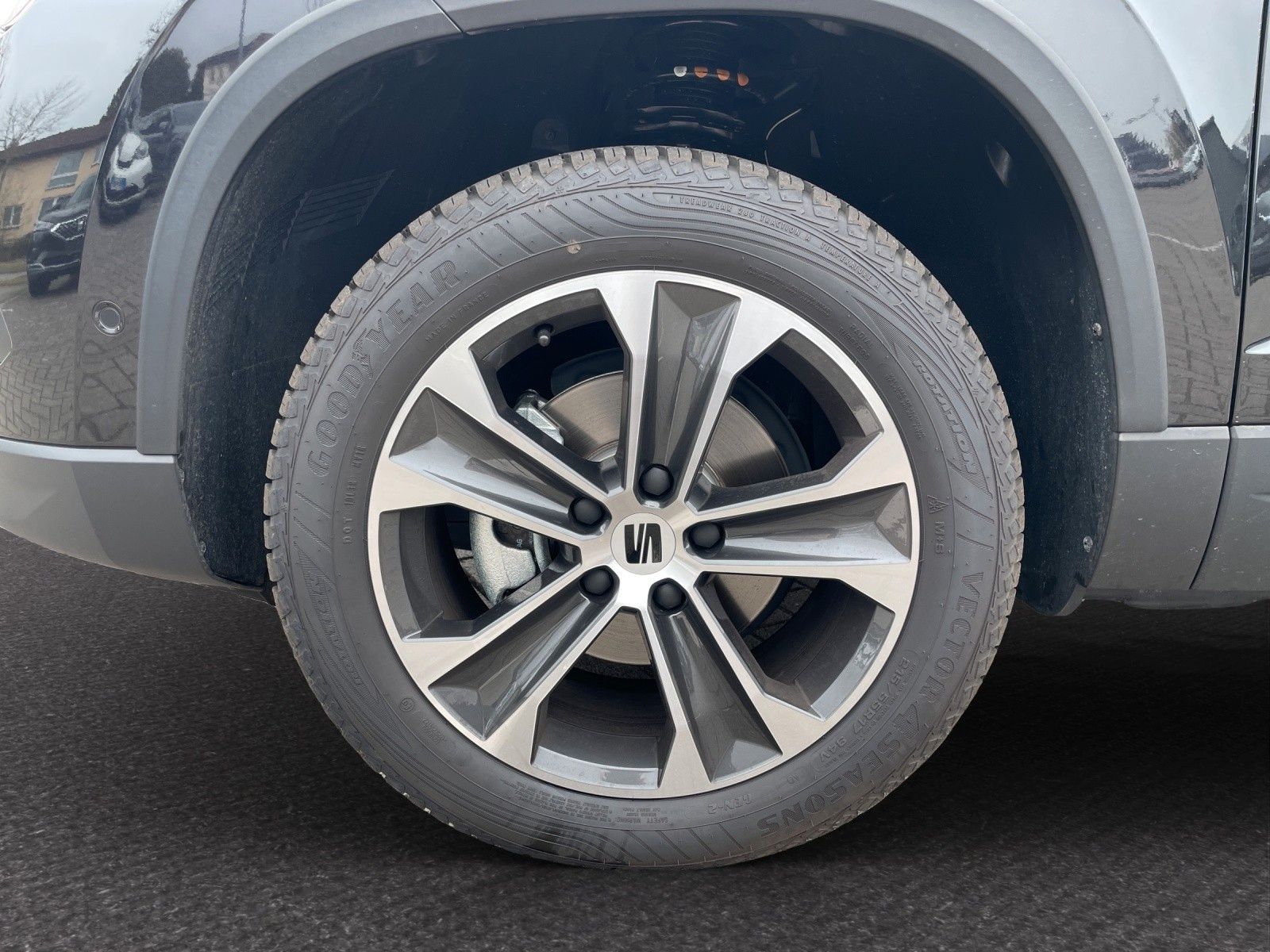 Fahrzeugabbildung SEAT Ateca Style Edition 1.5 TSI DSG LED/NAVI/GJR/SHZ