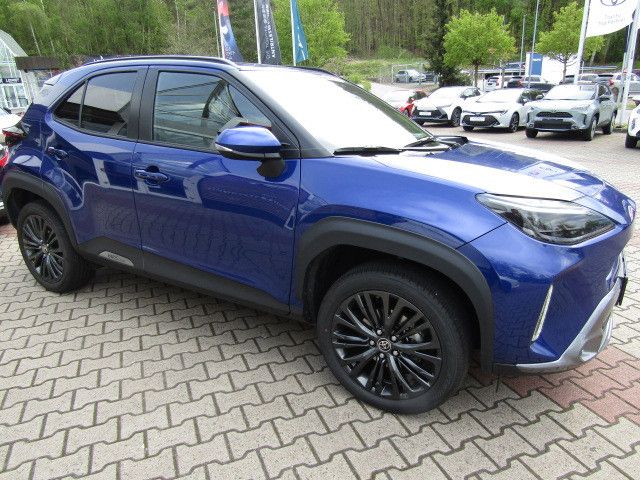 Fahrzeugabbildung Toyota Yaris Cross 4x4 Adventure