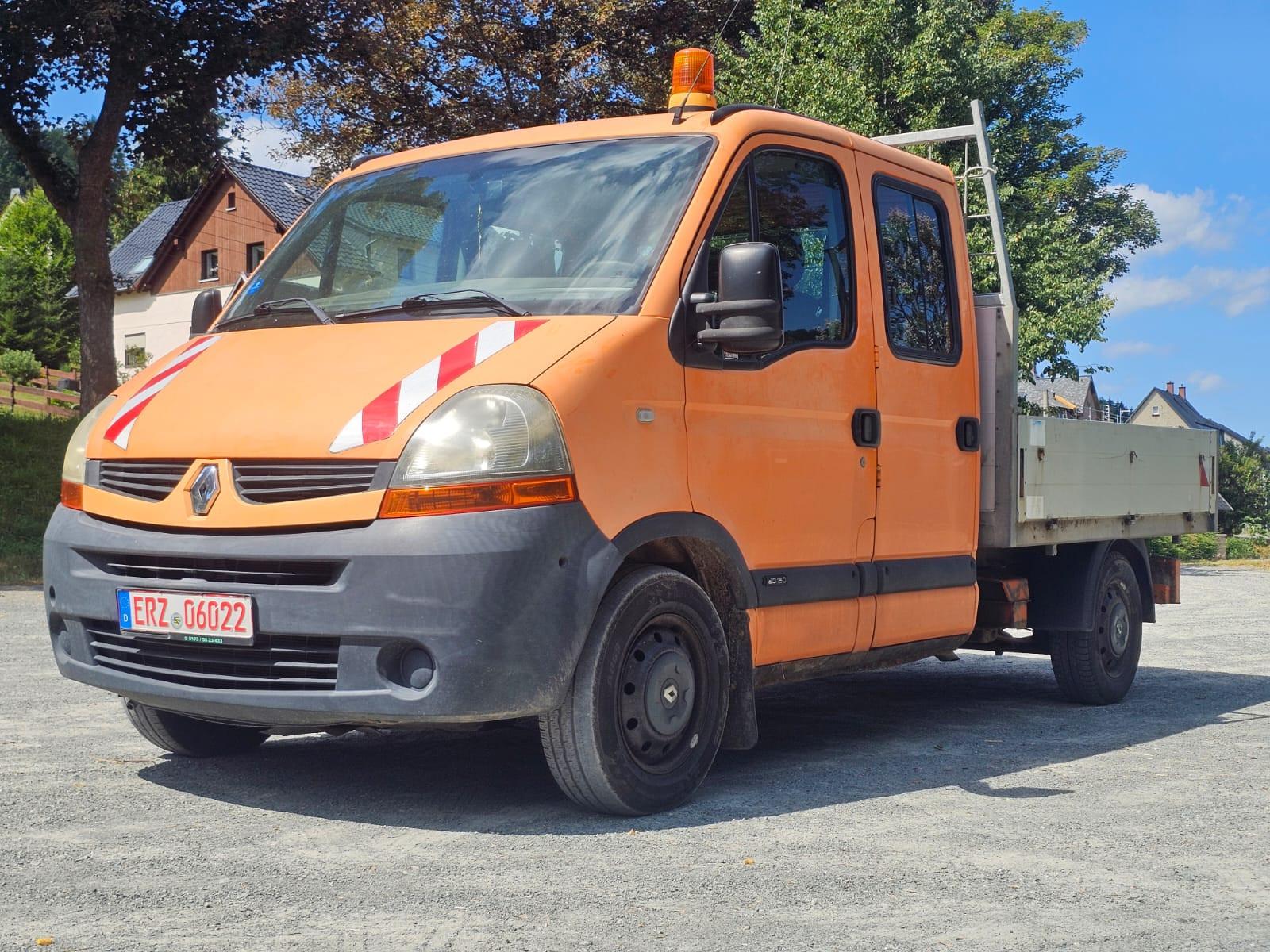 Renault Master II Phase 2 DoKa Pritsche dci150