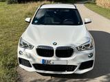 BMW X1 sDrive20i M Sport Steptronic - erste Hand - BMW: Weiß, 1er