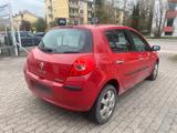 Renault Clio TÜV Klima - Renault Clio aus 2006 mit Diesel-Antrieb