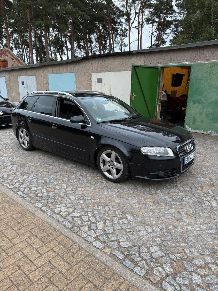 Audi A4 2007 — rear view