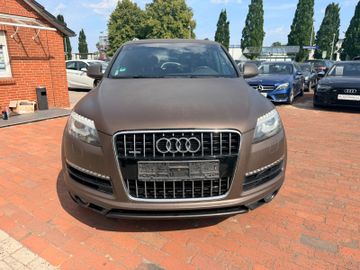 Audi Q7 - 12