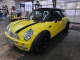 MINI Mini Cooper R50 Tuning Projektaufgabe - MINI Cooper aus 2001
