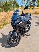 BMW F900XR 4 Pakete Notruf RDC Spoiler viel Zubehör - Offers matching your search criteria
