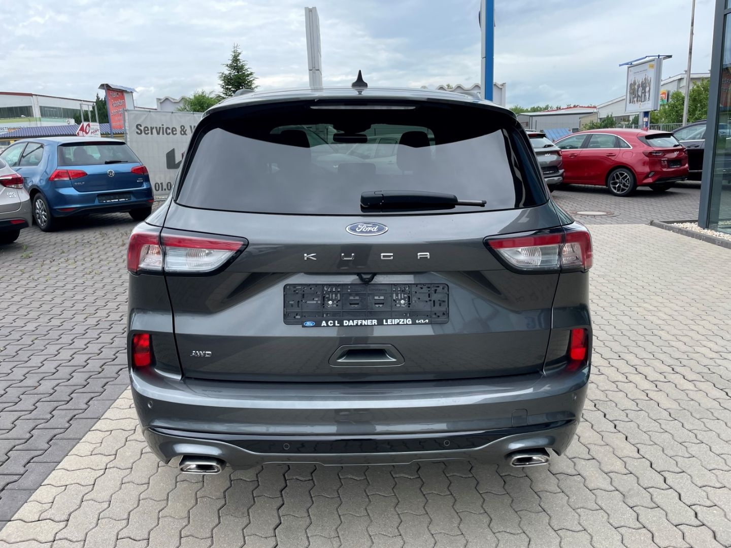 Fahrzeugabbildung Ford Kuga ST-Line X LED B&O elek Sitze und Heckkl
