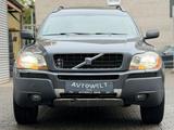 Volvo XC90 2.4 D5 AWD Summum *7-SITZER*AHK*LEDER*SHZ* - Volvo XC90 mit Diesel-Antrieb: 2.4
