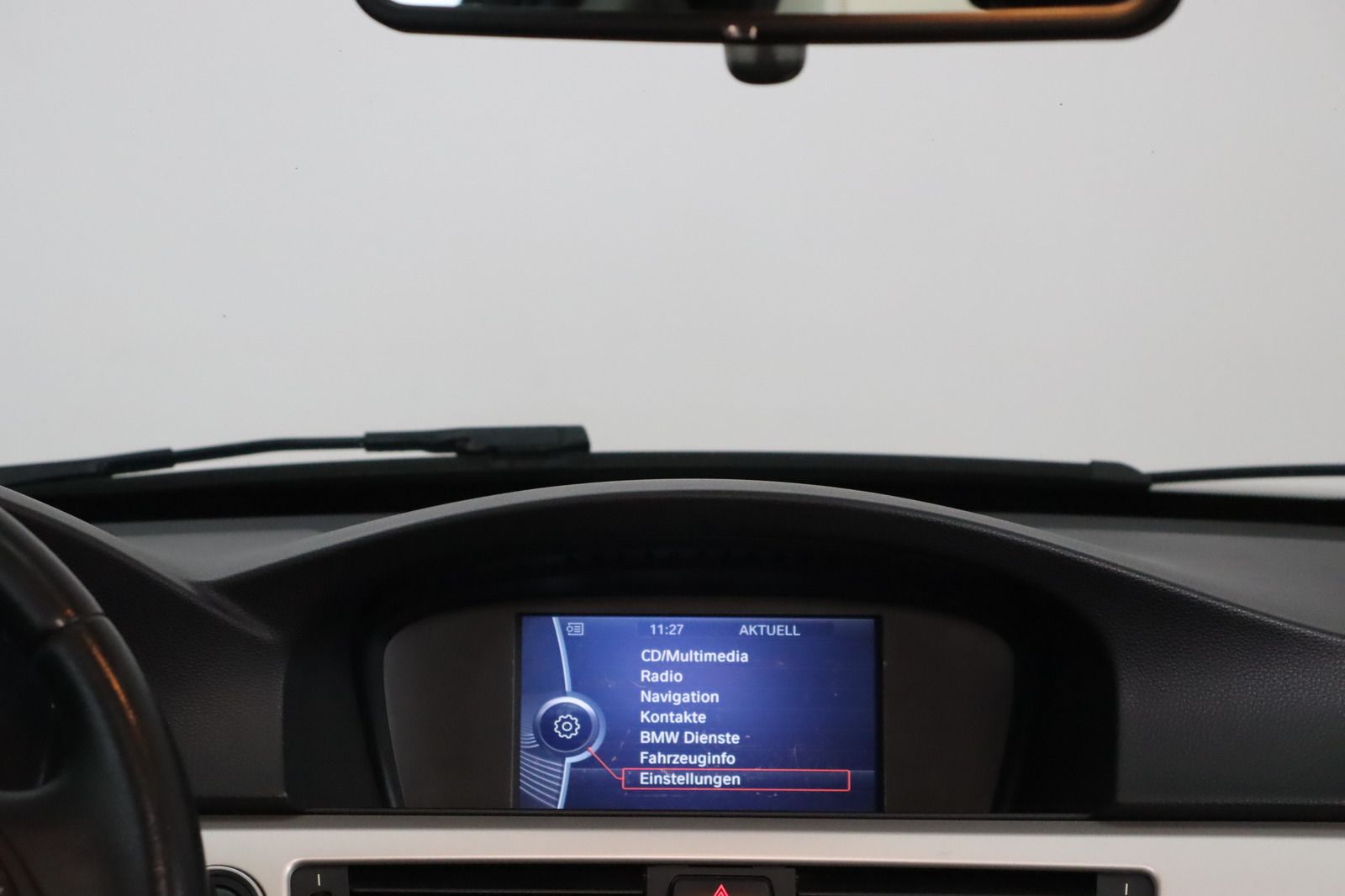 Fahrzeugabbildung BMW 320 d Touring