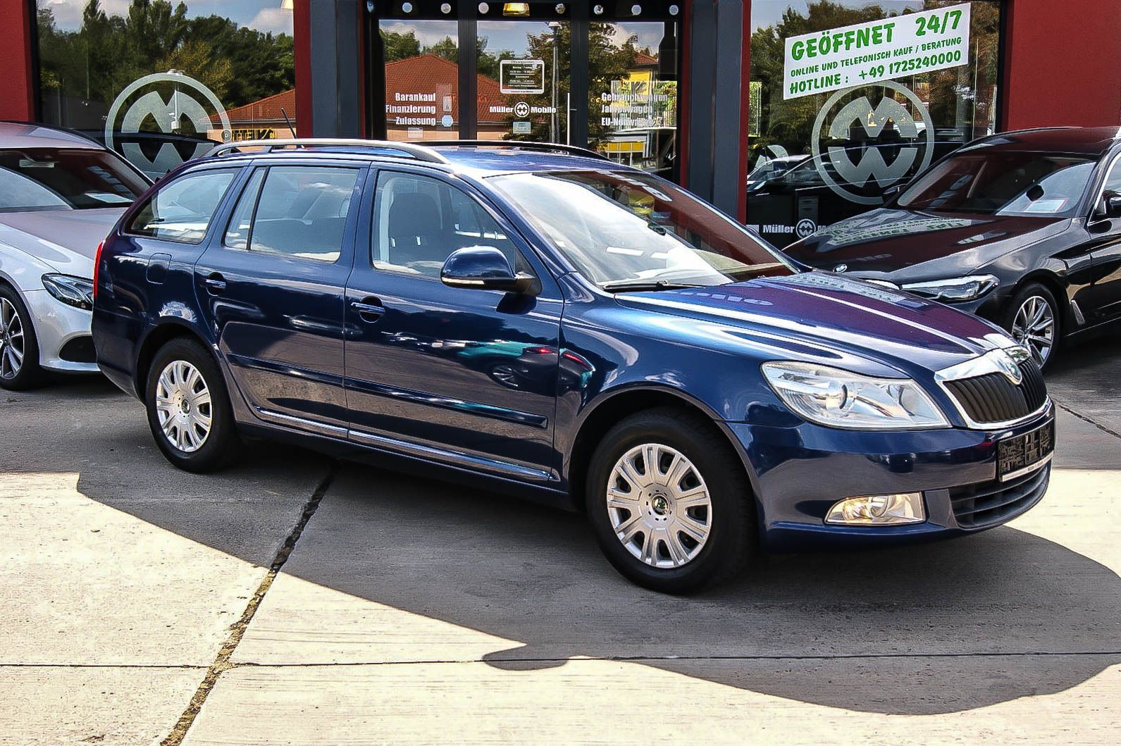 Fahrzeugabbildung SKODA Octavia Combi 1.4TSI DSG ANHZV PDC SIHZG Ambient