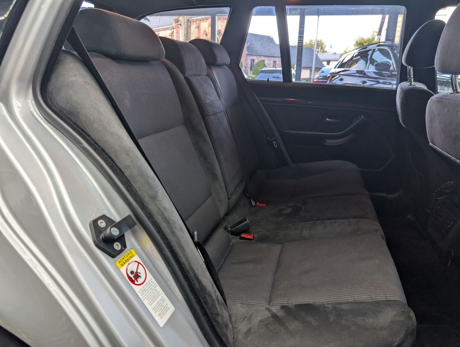 Fahrzeugabbildung BMW 530 i 3.0 Shadow M Sport LPG*MEMO*TEMP*SHZ*XENON